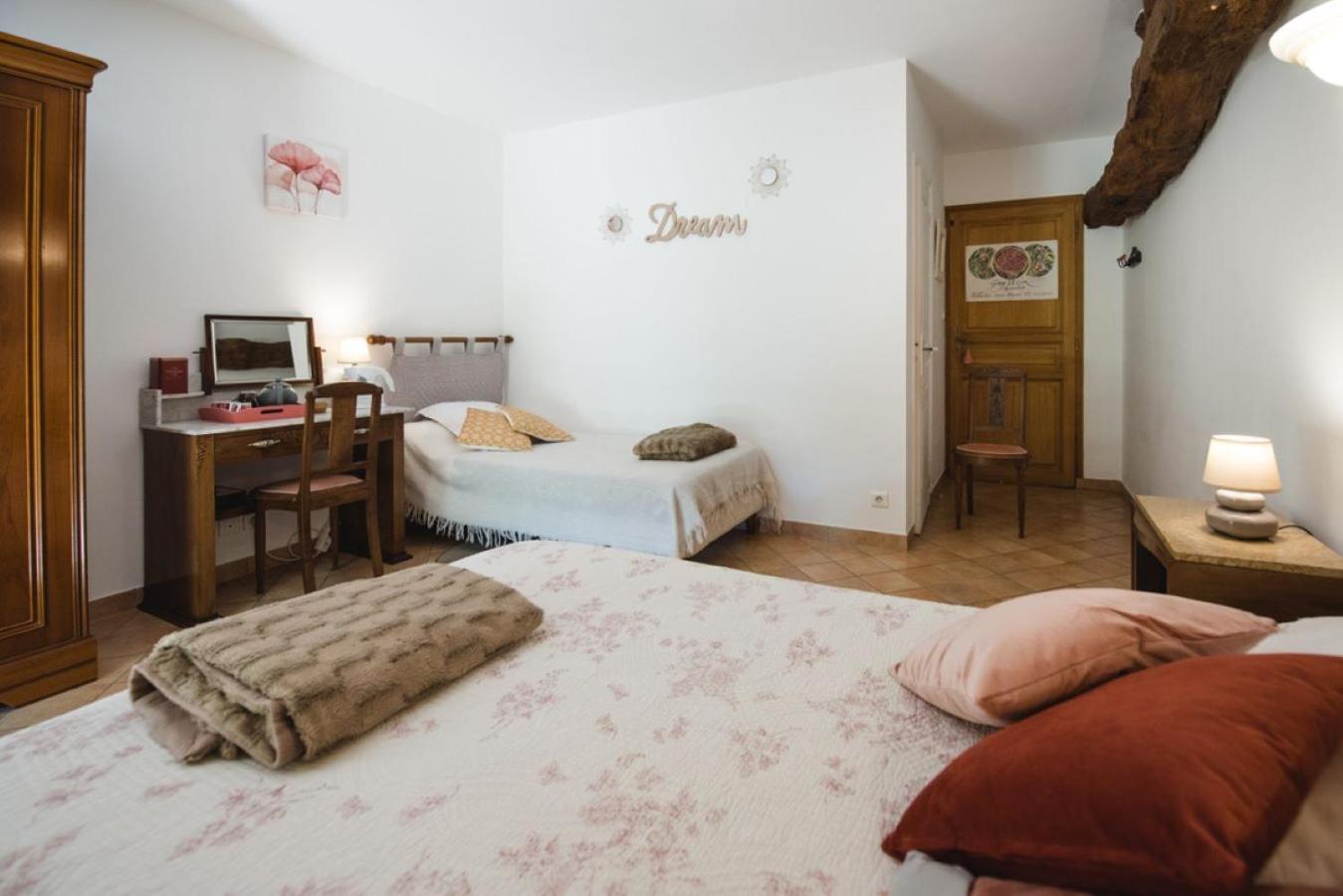 Les Filolies Bed & Breakfast Saint-Andre-d'Allas Dış mekan fotoğraf